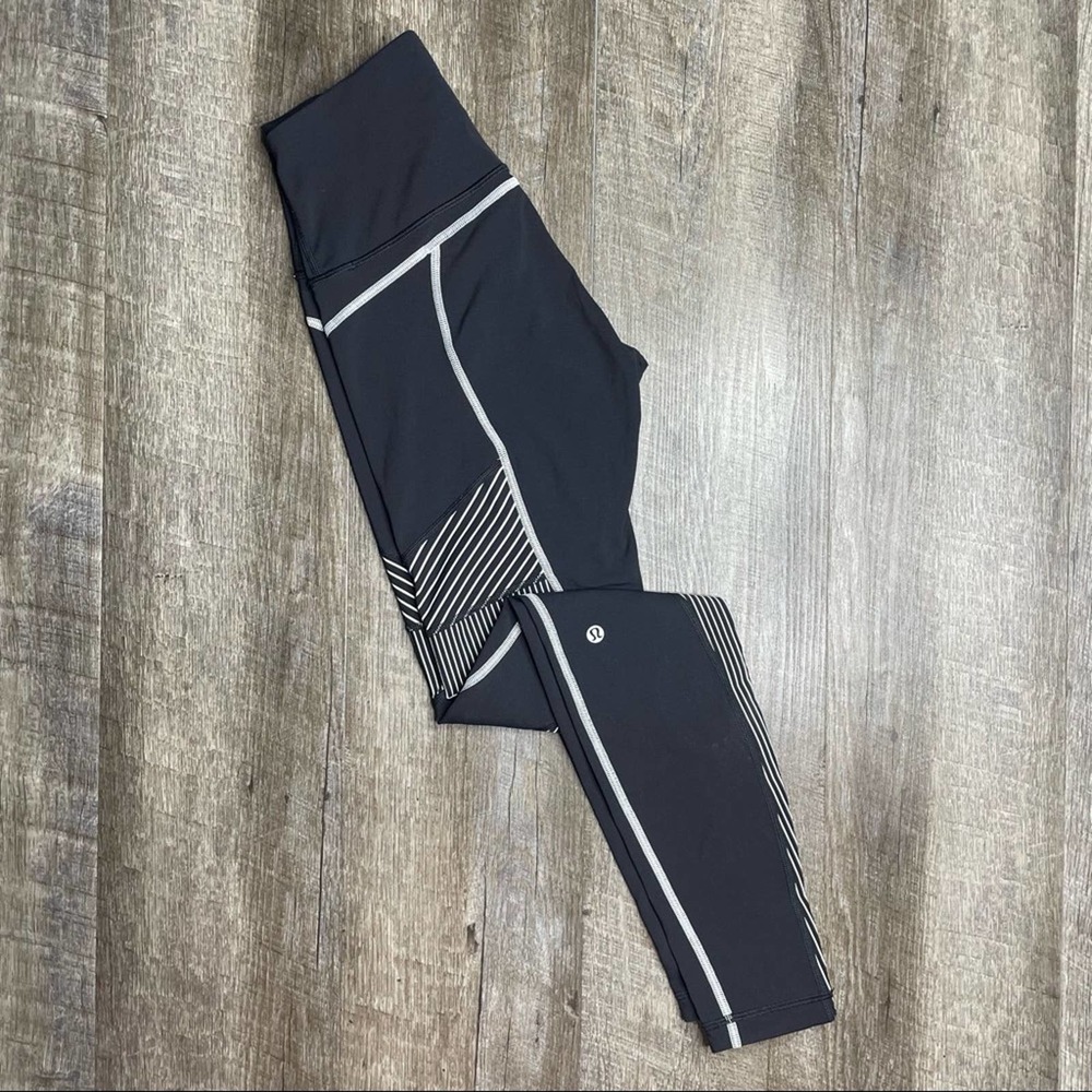 lululemon High Rise Channel Your Energy Tights 28" Size 4